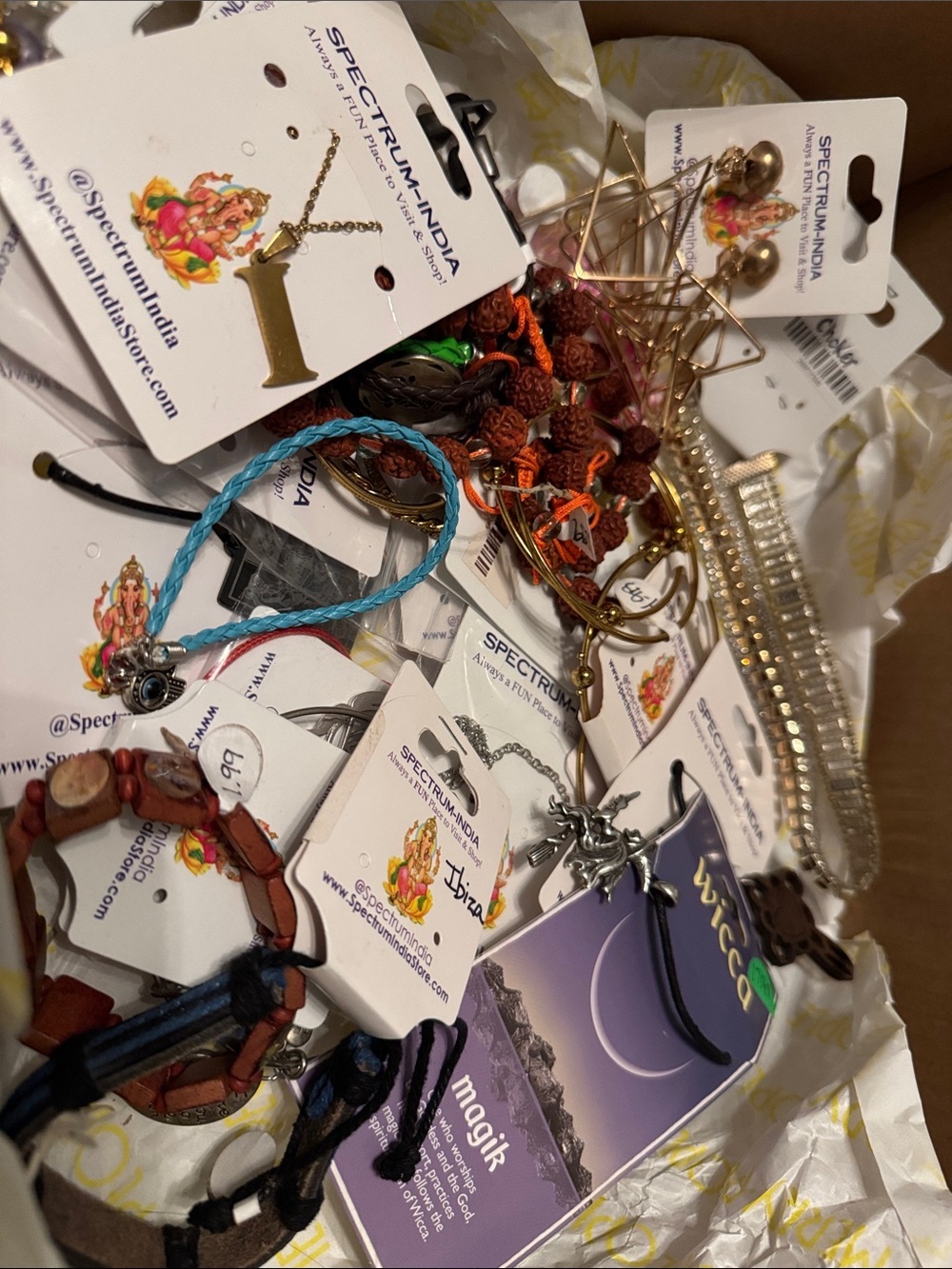 25 piece lot bracelet, necklace, earrings and ring set